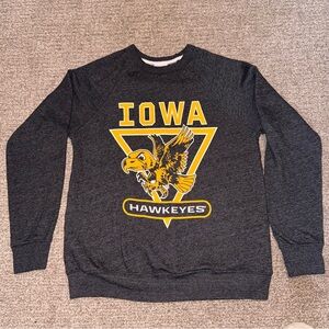 NCAA Iowa Hawkeyes Fleece Pullover Crewneck Sweatshirt Size Women’s L